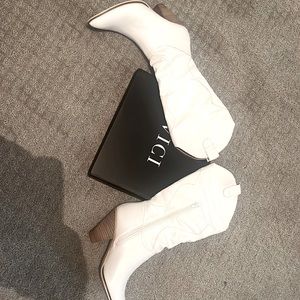 VICI Boots